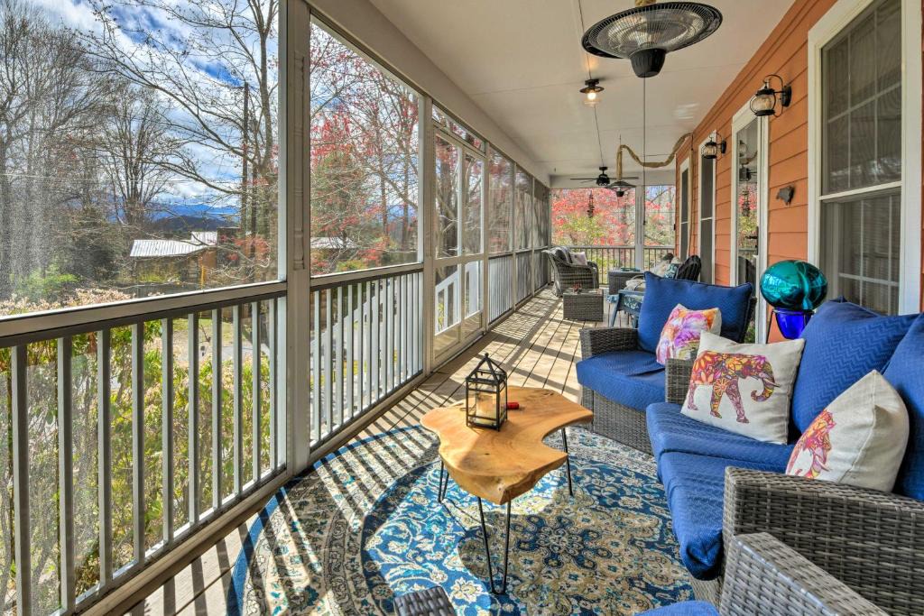 Waynesville House | Cozy Home with Fire Pit, Near Great Smoky Mountains!