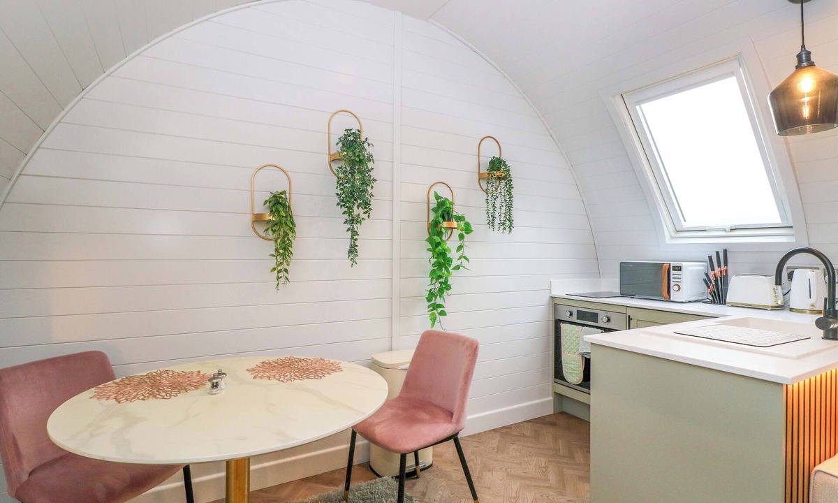 Salen Cottage | Crofters Suite