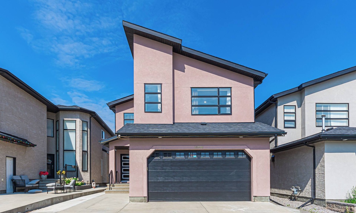 Northeast Edmonton House | Executive lodging