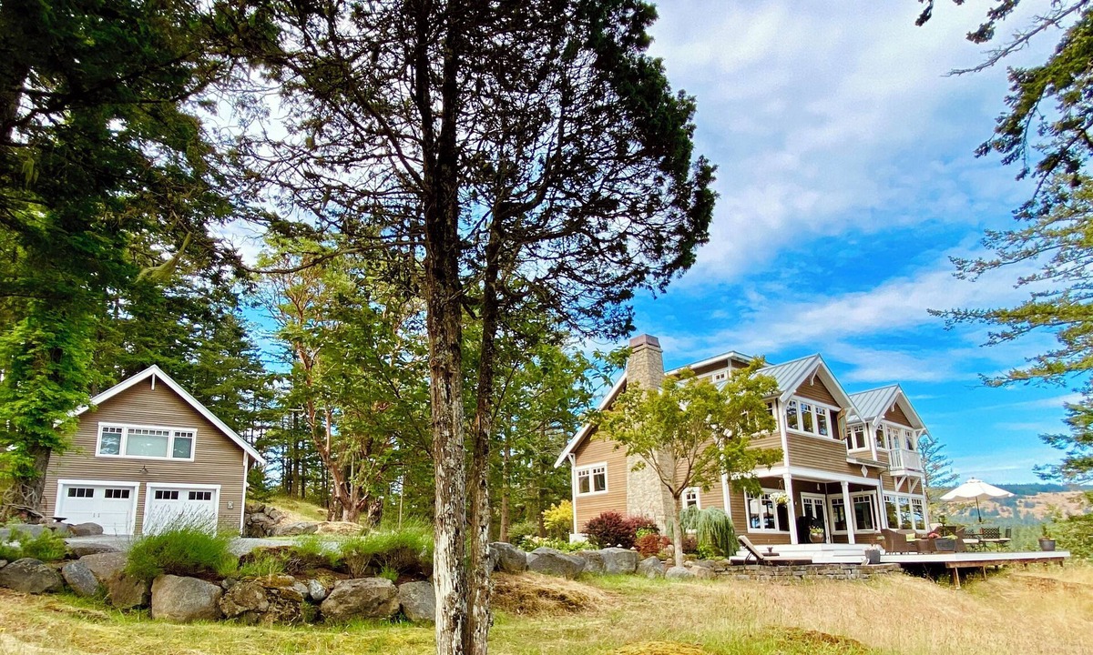 Deer Harbor Apartment | Madrona Suite - Summer on Orcas Island- rest where sea meets stillness