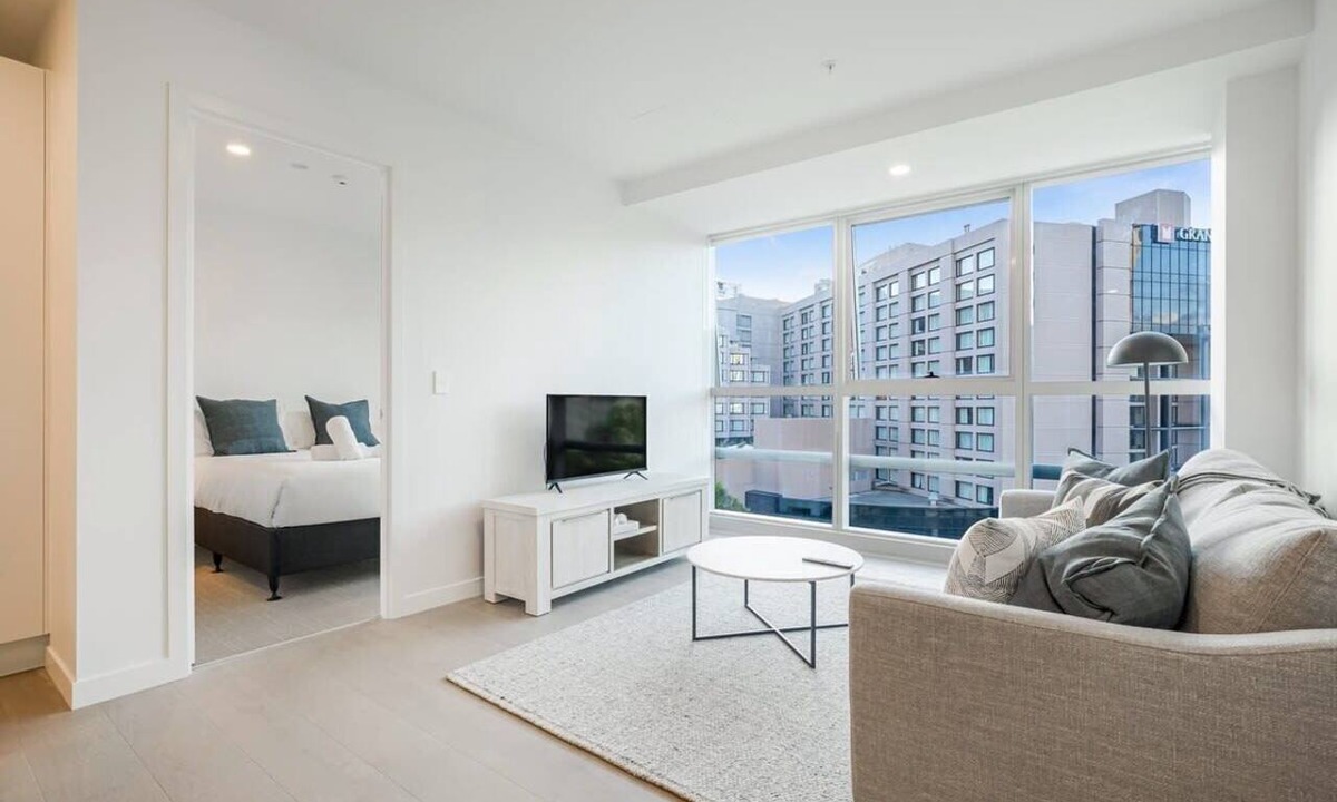 Auckland Central Business District Apartment | Modern Bright Central Apartment by Zodiak Stays