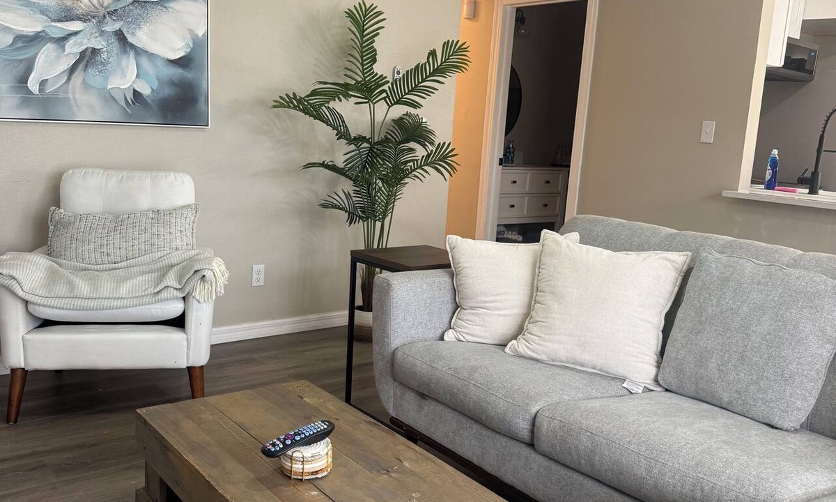 Oldsmar House | Pierfront Oasis by the bay