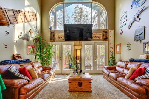 Millcreek House | Secluded Home w/Hot Tub & Mountain Views!