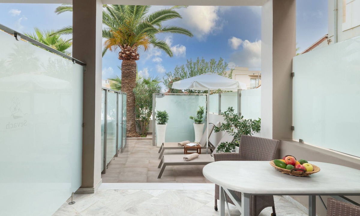 Kato Galatas House | Sevach apartments