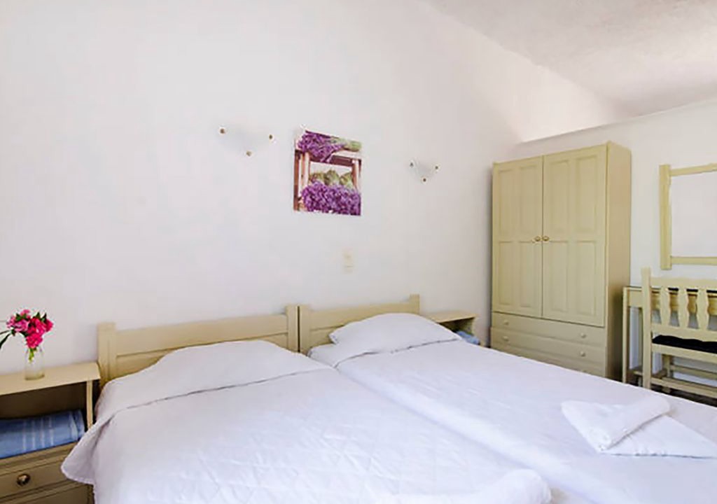 Gerani Apartment | Studio apartment on the beach