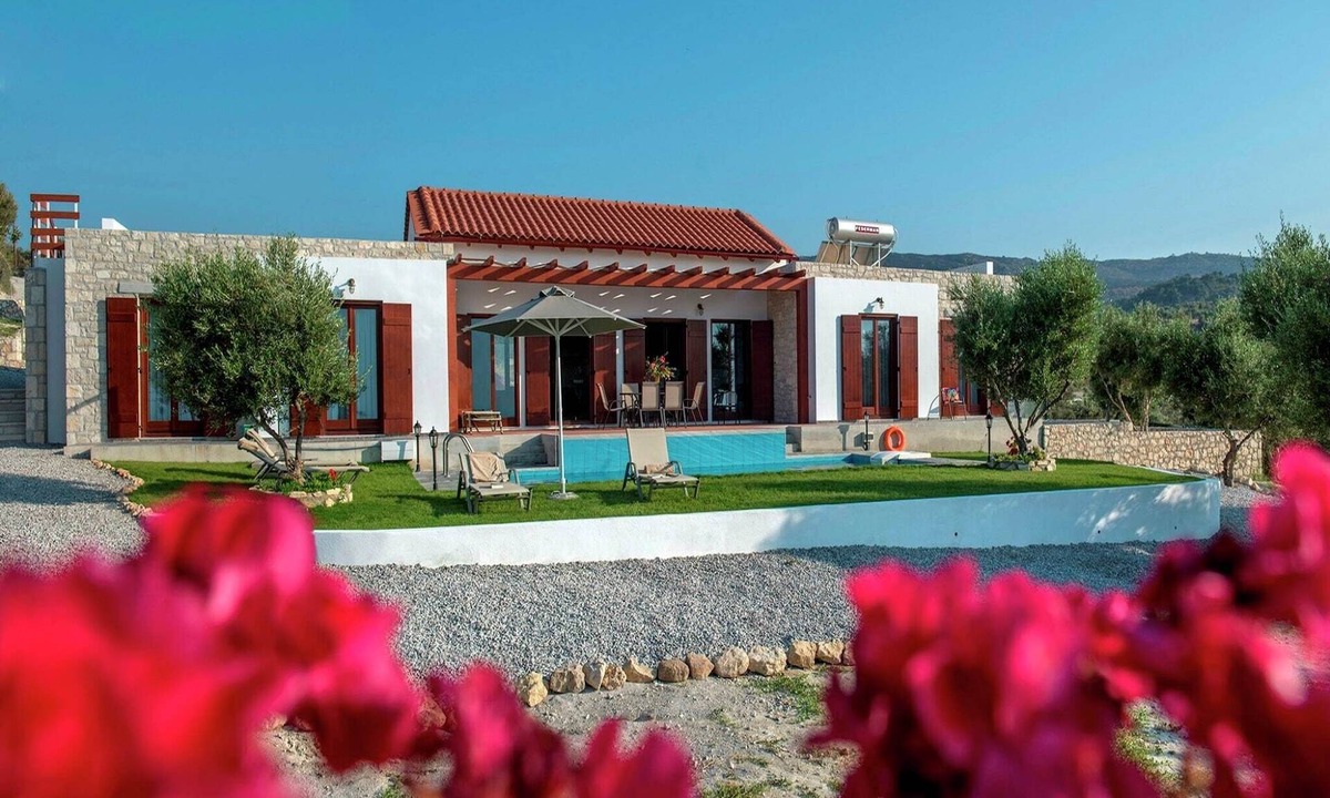 Kirianna Villa | Villa in Arkadi with Pool near the Sea