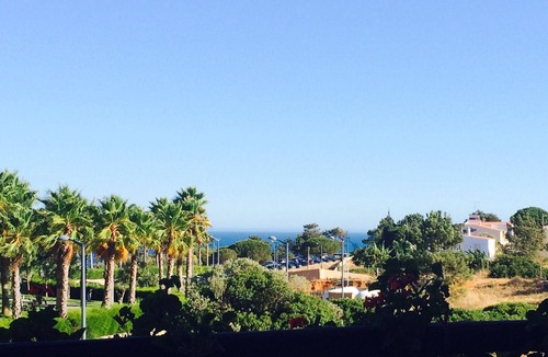 Albufeira Apartment | 2 Bedroom Spacious Apartment With Seaview & Balcony Very Close To Lovely Beach