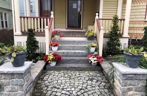 Egleston Square Apartment | 3-bedroom 2 baths beautiful victorian with WiFi, AC