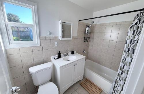 North Central Villa | 714 Compact&Cozy Stay Comfortable&Convenient Location