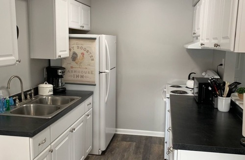 Holly Apartment | Adventure Acres- Suite C4