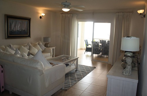 Durants Apartment | BEACH FRONT & SEAVIEW DELUXE PENTHOUSE APARTMENT