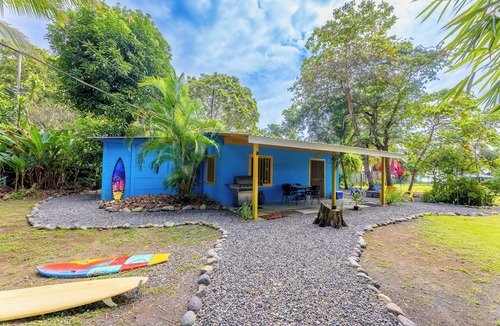 Esterillos House | Beach Private Access - Surfboards - Steps to Sand
