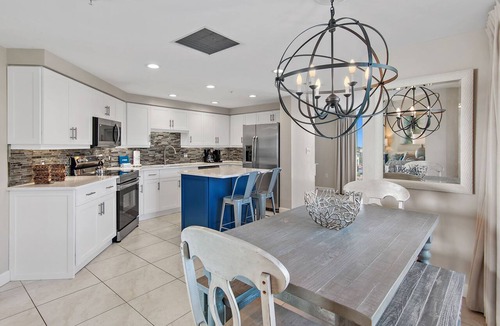 Sandestin Condo | Beachfront ~ Golf Cart ~ Seasonally Heated Pool