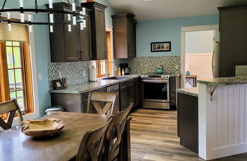 Glen Arbor House | Bear Haven Cottage at Glen Lake Narrows