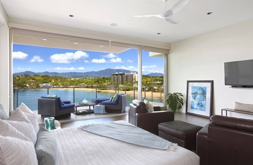 Lihue Condo | Breathtaking Oceanfront Suite @ Kalapaki Bay
