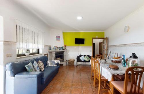 Cedrim House | Casa De Santo Amaro