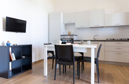 Donnalucata House | Charm, home emotions Baron sea view, swimming pool, wifi and BBQ