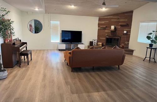 Desert Highlands House | Charming 2-bedroom ranch house in brilliant Scottsdale with AC/