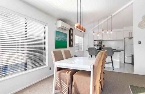 Three Kings Apartment | Charming Three Kings Home| by Furnished Rentals