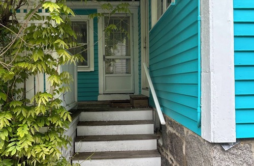 Marblehead House | Coastal Home in Prime location! Sleeps 14!