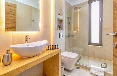 Maleme Villa | Cocoon Villas - Villa Caius - 6 bdrm villa 800m from the beach