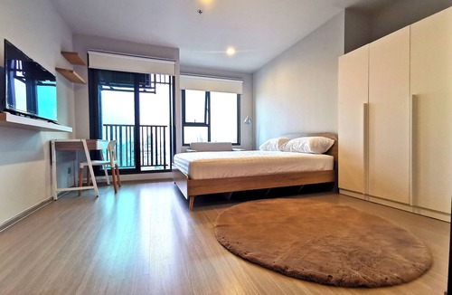 Samsen Nai Condo | Convenient 1-bed condo, 1step to Ha Yaek BTS&MRT station,JJ market & DMK airport