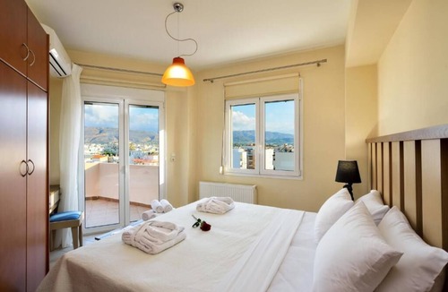 Nea Chora Apartment | EλIA SELINOU