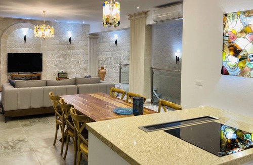 Plaka Villa | Eco Life Stone Villa