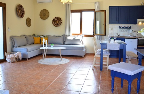 Vamos Apartment | Elianthos Villas/Villa Basil 🌿
