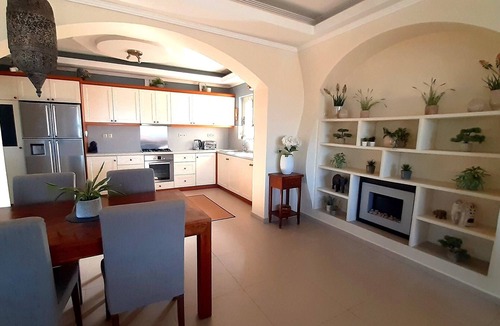 Almyrida Villa | Family 5BR Villa with sea views, private pool, summer kitchen & spacious garden