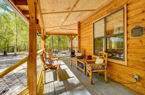Bell House | Fish & Float at Natural Springs! Log Cabin in Bell