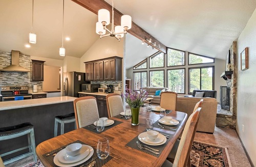 Flagstaff House | Flagstaff Home w/Back Deck - 5 Mi to Downtown