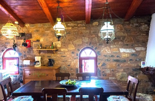 Mavrikiano House | in Mavrikiano mit privatem Pool by Interhome