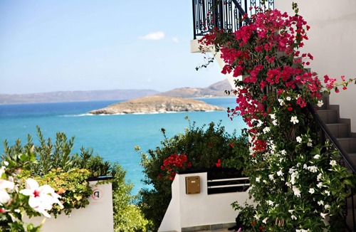 Plaka Apartment | Isadora Apartments