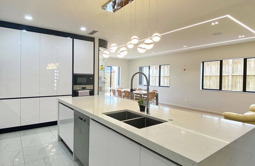 Auckland House | Koromeke Luxury 370sqm New Build– Ideal for Groups