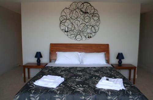 Leigh Apartment | Leigh Apartments