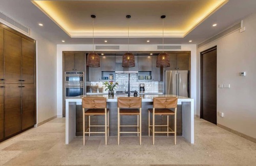 Sunset Beach Condo | Luxury 8BR Retreat in Quivira - Near St. Regis