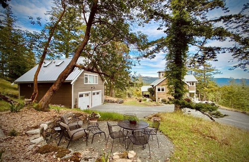 Deer Harbor Apartment | Madrona Suite - Summer on Orcas Island- rest where sea meets stillness