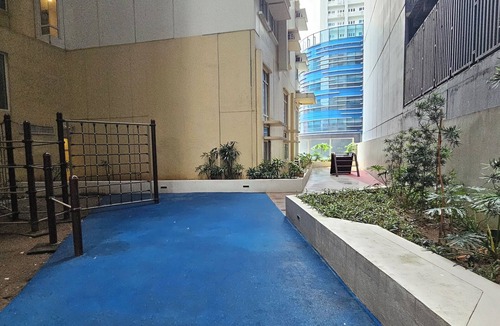 San Antonio Apartment | Makati Bliss Apartment - Cozy Urban Retreat