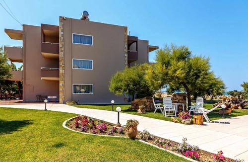 Gerani Apartment | Matzi Studios & Apartments