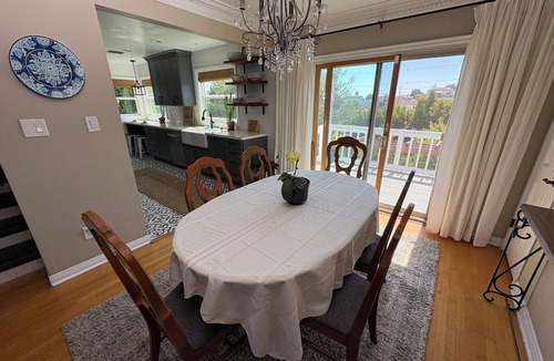 View Park-Windsor Hills House | Modern Comfort in Historic View Park - 4 Miles to SoFi