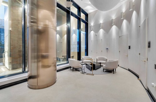 Wellington Place Hotel | ModernHaus Autograph Collection