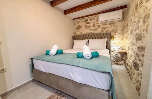 Vlachiana Villa | Muses Mountain View