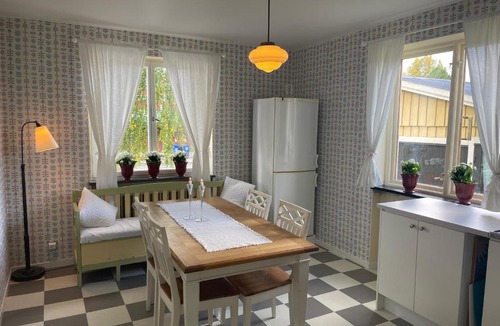Svenstavik Apartment | Mysig 1 rum med kök