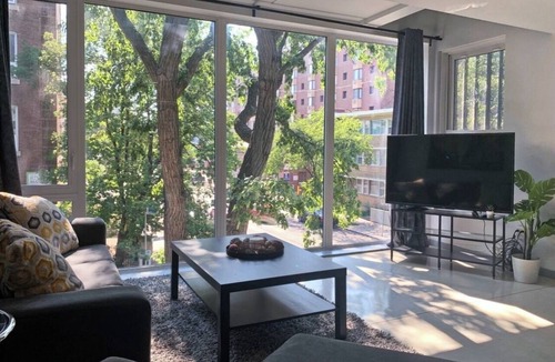 Winnipeg Condo | NEW ! MODERN 1500 SF 2 BR 2.5 BA -ULTRA LUXURIOUS CONDO -OSBORNE VILLAGE !