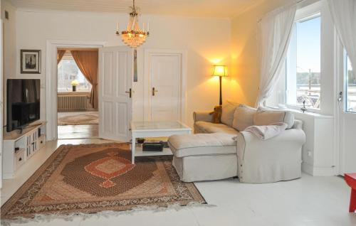 Segmon House | Nice Home In Segmon With Kitchen