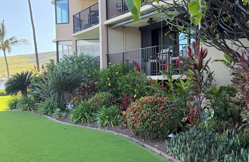Maalaea Condo | OCEANFRONT SPECTACULAR CONDO-New Furnishings & Appliances - 60ft From the Water!