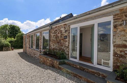Saltash House | Old Orchard Barn