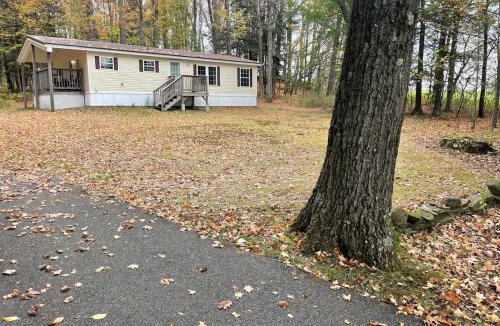 Afton House | Peaceful 5-Acre Escape Near Animal Adventure with California King & Fire Pit