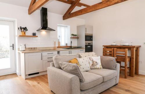 Saltash House | Pear Tree Cottage